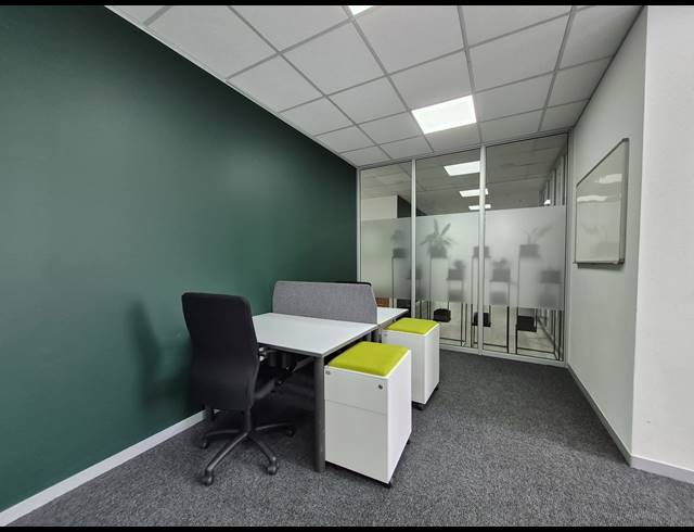 109M² OFFICE TO LET IN SANDTON CENTRAL